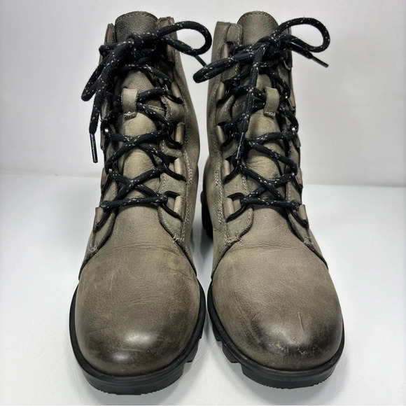 Sorel Phoenix Short Lace Waterproof Greenish Gray Leather Quarry Boots Size 10 - Picture 3 of 13